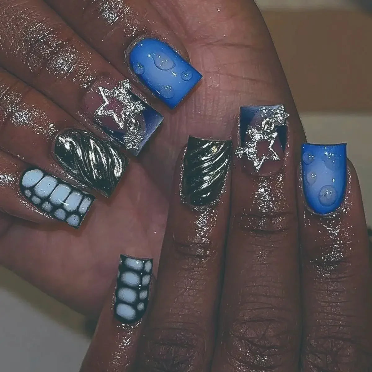 Black and White Press-On Nails