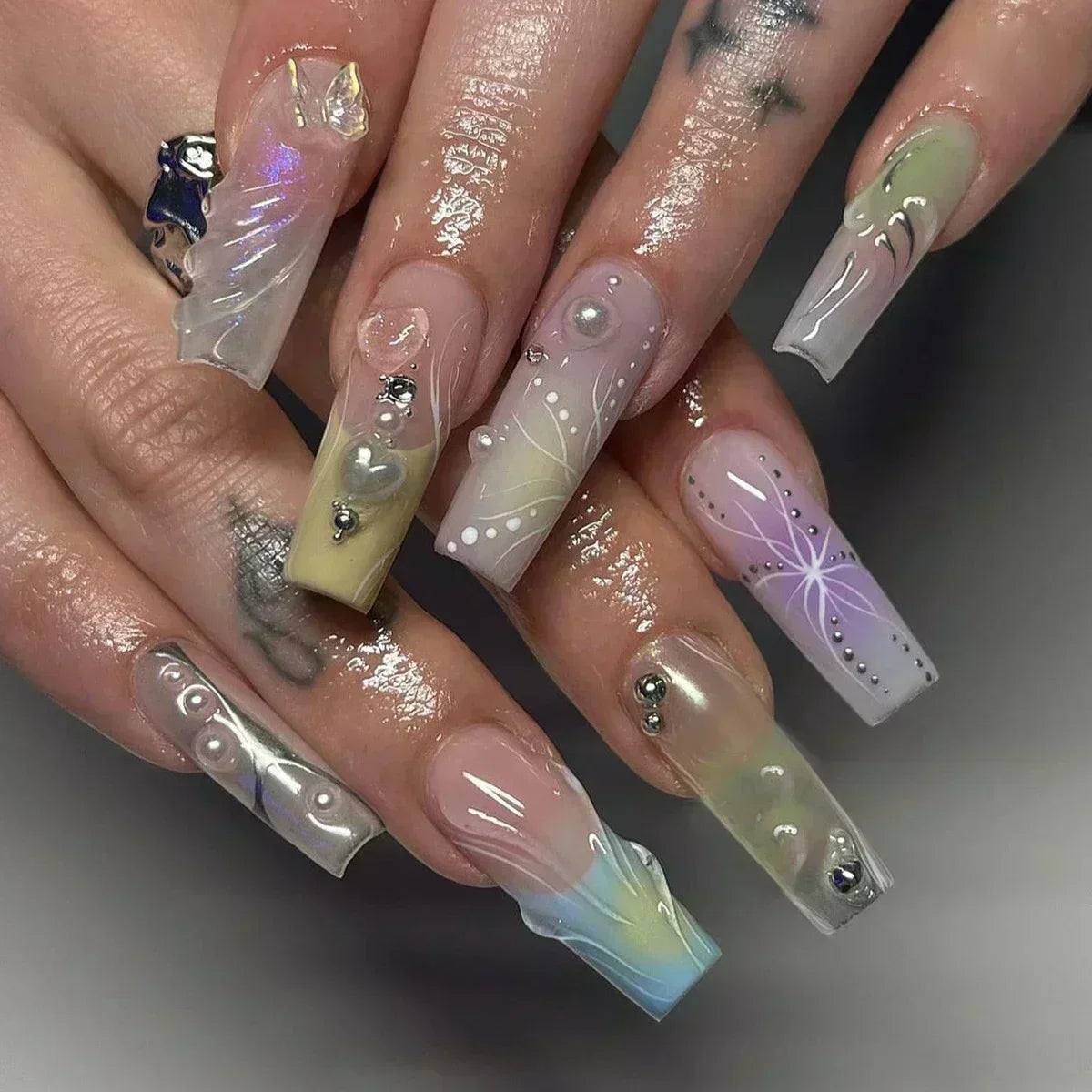 Full Cover Artificial Nails