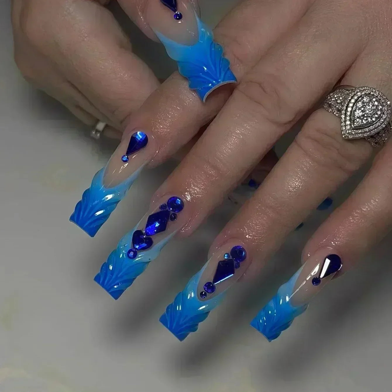 Full Cover Artificial Nails