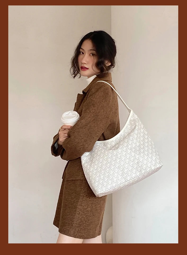 Totes bag Women bag Genuine leather hobo zipper Single shoulder Highest quality shoulde tote single-sided Real handbag