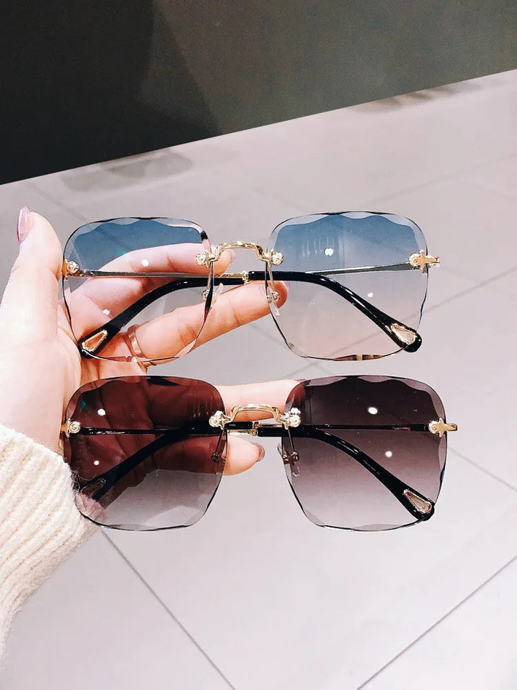 Metal Square Sunglasses Women Brand Design Gradient Fashion Sun Glasses Female Rimless Irregular Rectangle Glasses Oculos De Sol
