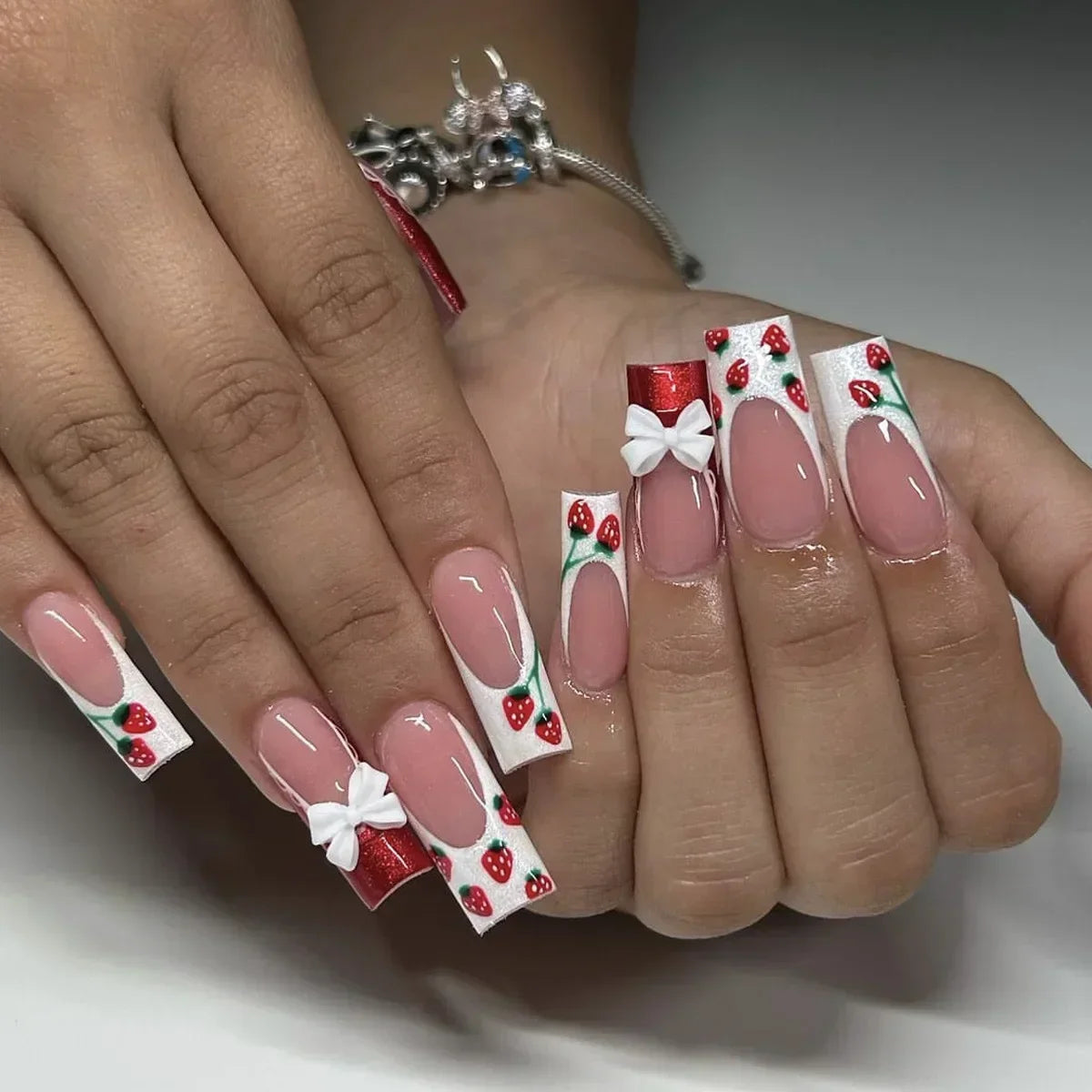 Full Cover Artificial Nails