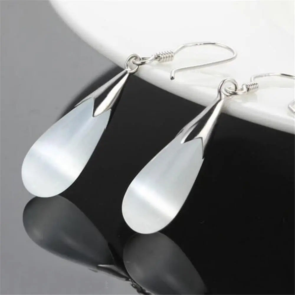 Glamorous Fashion Earrings Elegant Designer Earrings Rhinestone Bow Earrings Luxury Zircon Earrings Delicate Earrings