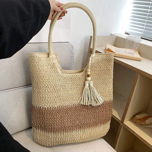Straw Beach Bag Summer Woven Tote Bag Fashion Casual Shoulder Commuting Woven Bag for Women Straw Purses and Handbags Beach Bag