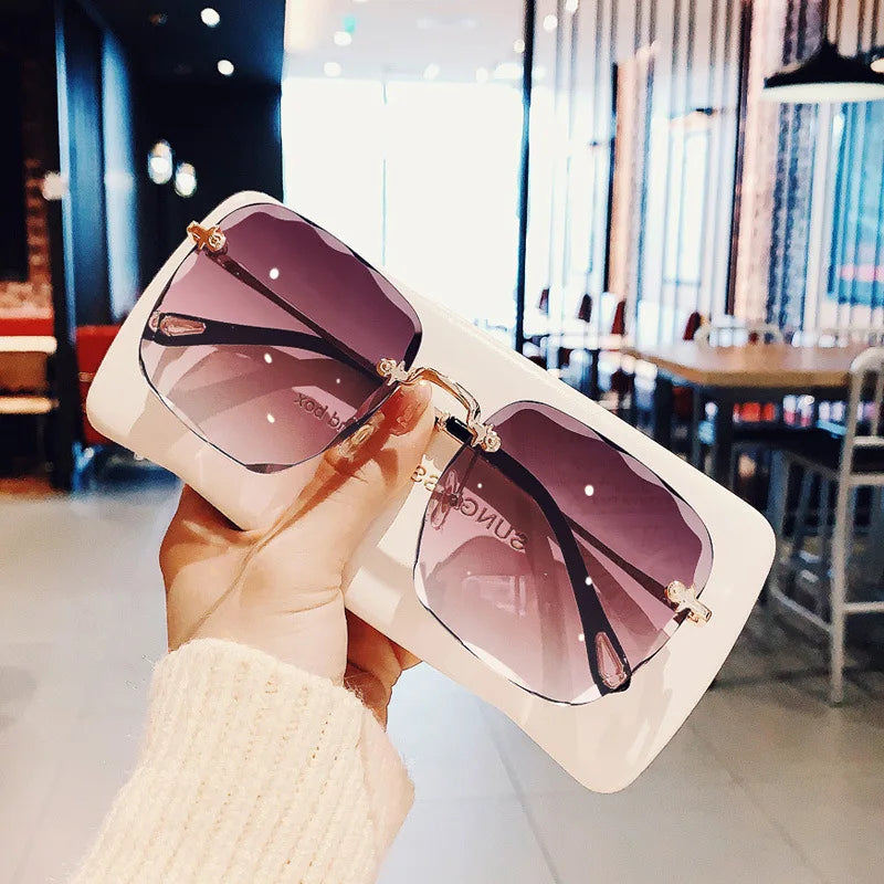 Metal Square Sunglasses Women Brand Design Gradient Fashion Sun Glasses Female Rimless Irregular Rectangle Glasses Oculos De Sol